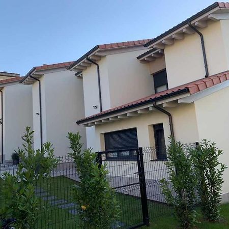Adosadoduplex Marea Baja 3 Zona Playa Ideal Familias Parejas Y Amigos Llanes Bagian luar foto