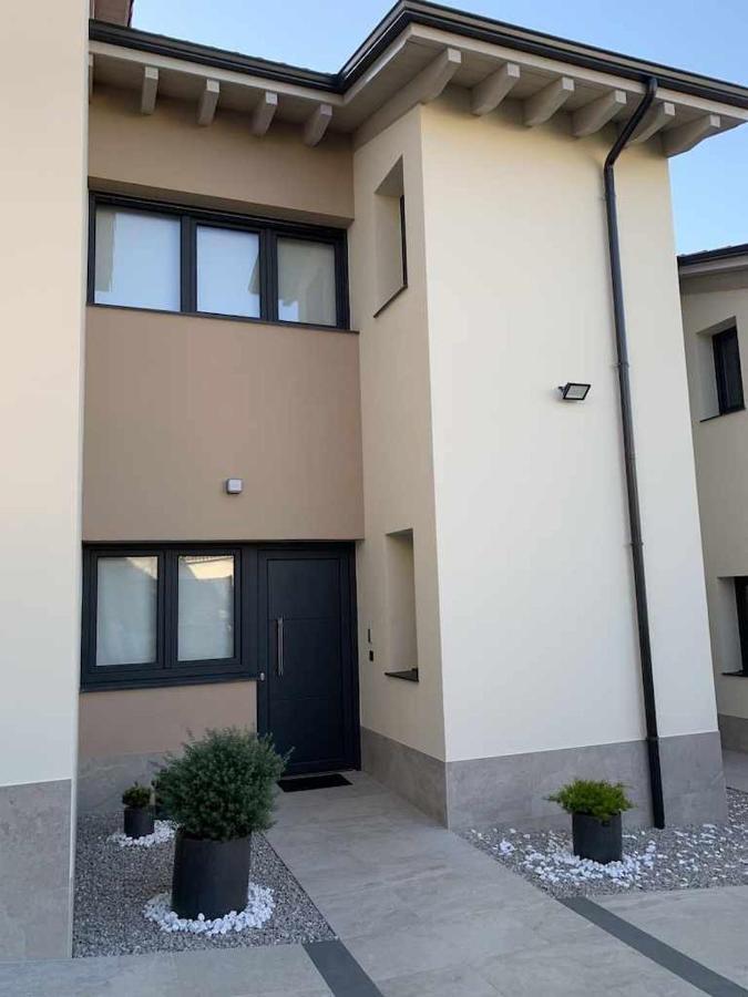 Adosadoduplex Marea Baja 3 Zona Playa Ideal Familias Parejas Y Amigos Llanes Bagian luar foto